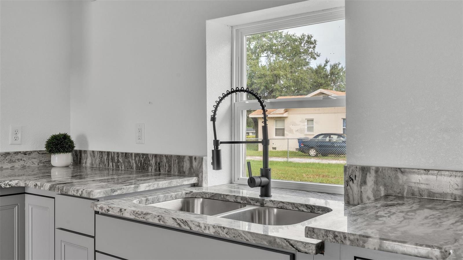 880 S Lake Shore Way Property Photo 35