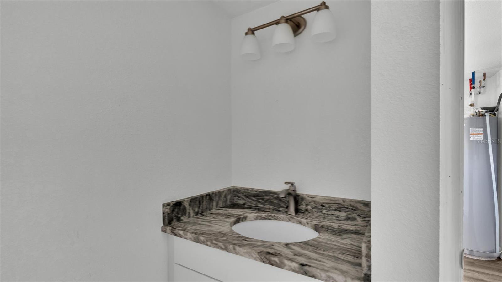 880 S Lake Shore Way Property Photo 41