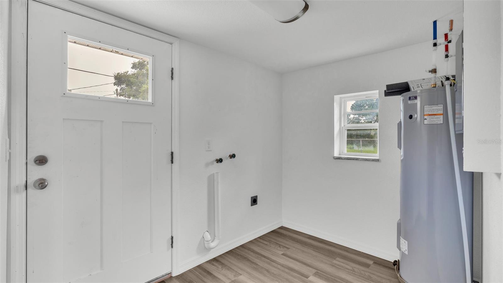 880 S Lake Shore Way Property Photo 42