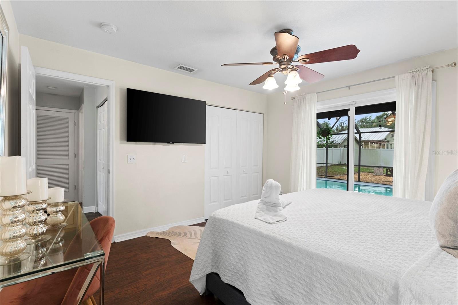 1507 E Henry Ave Property Photo 11