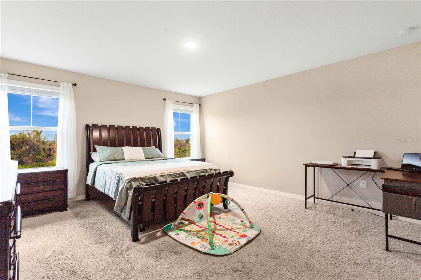 5460 Siltstone St Property Photo 12