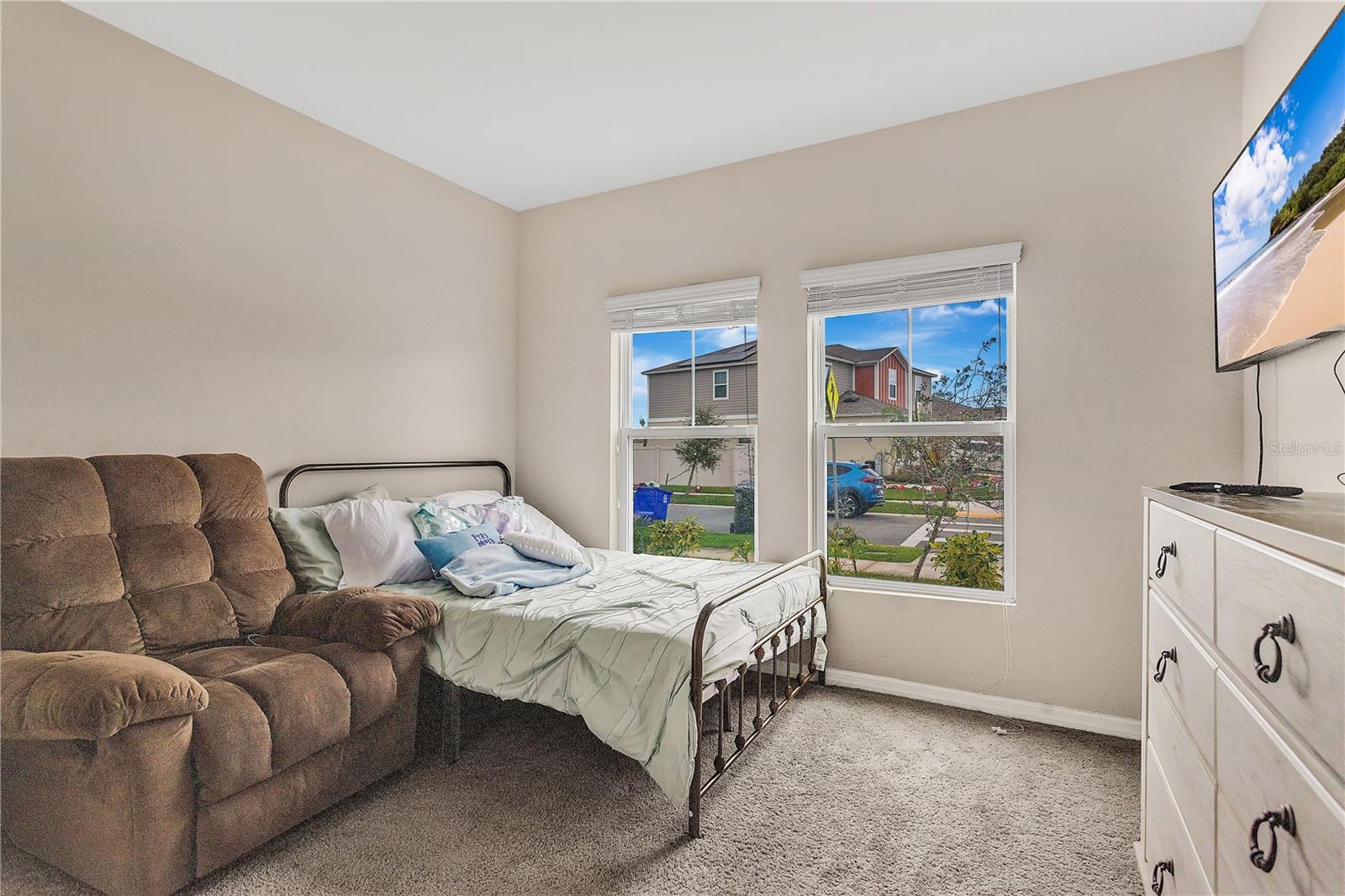 5460 Siltstone St Property Photo 19