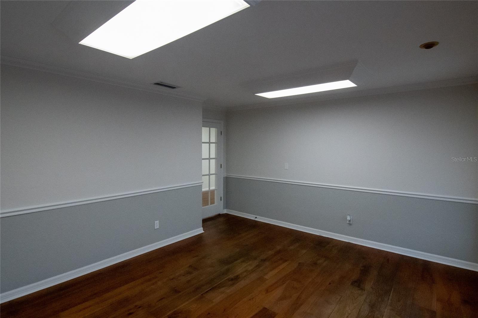 4202 S Florida Ave Property Photo 16