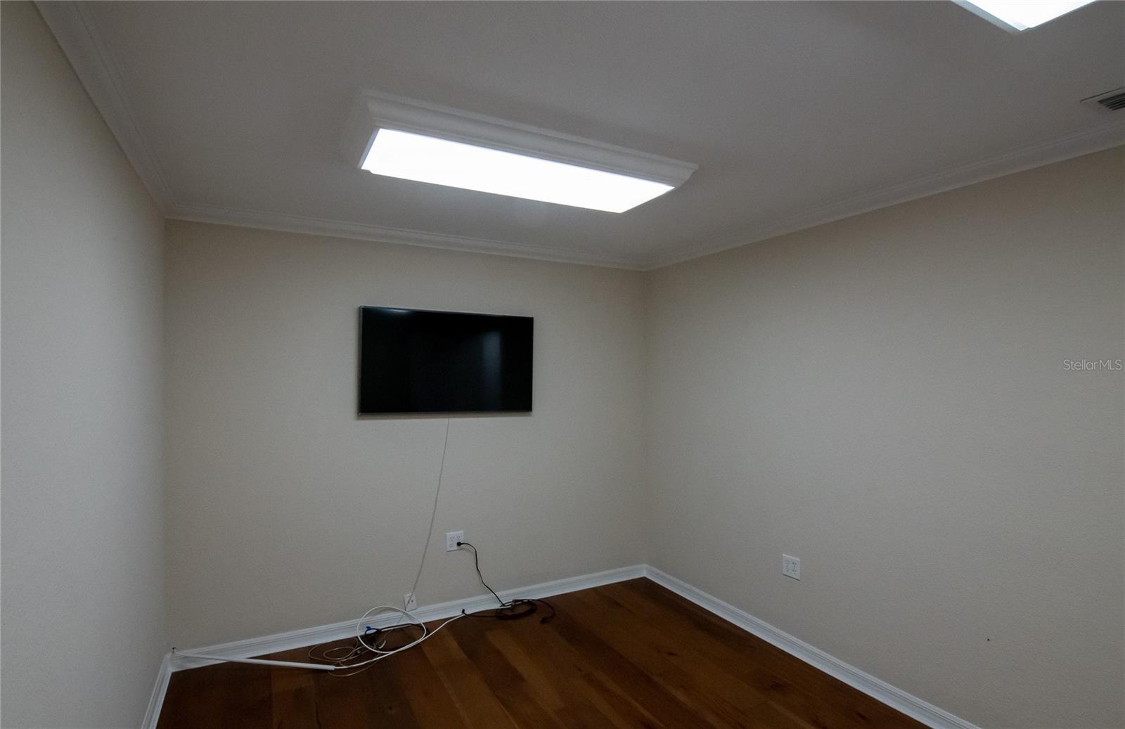 4202 S Florida Ave Property Photo 21