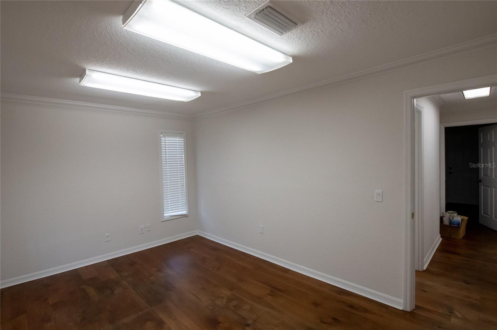 4202 S Florida Ave Property Photo 27