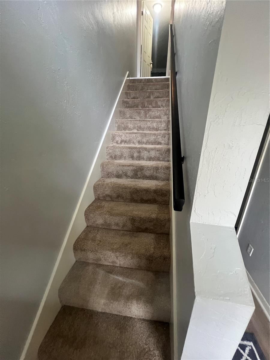 1561 Lakeview Dr #945 Property Photo 19