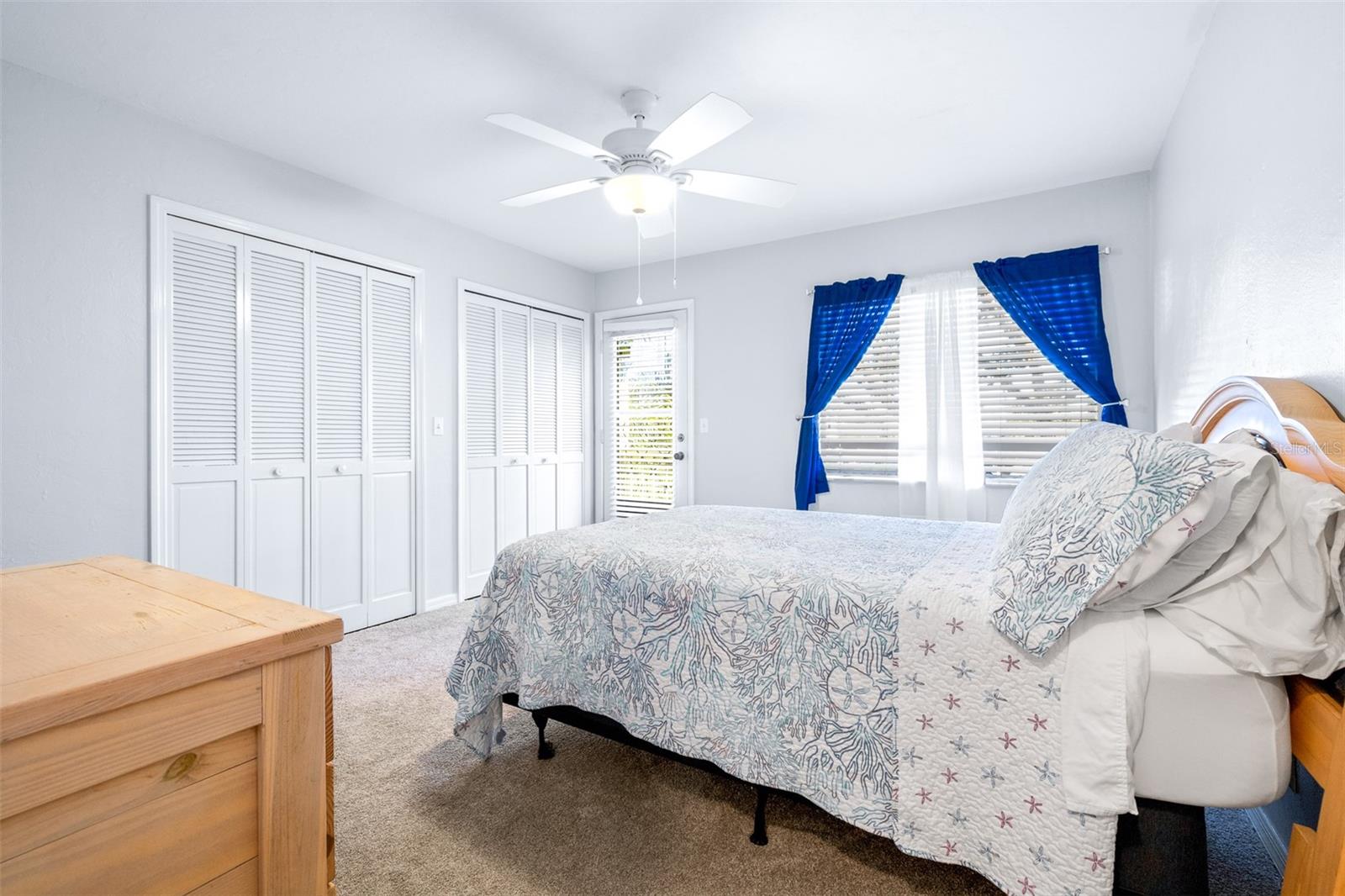 1561 Lakeview Dr #945 Property Photo 31