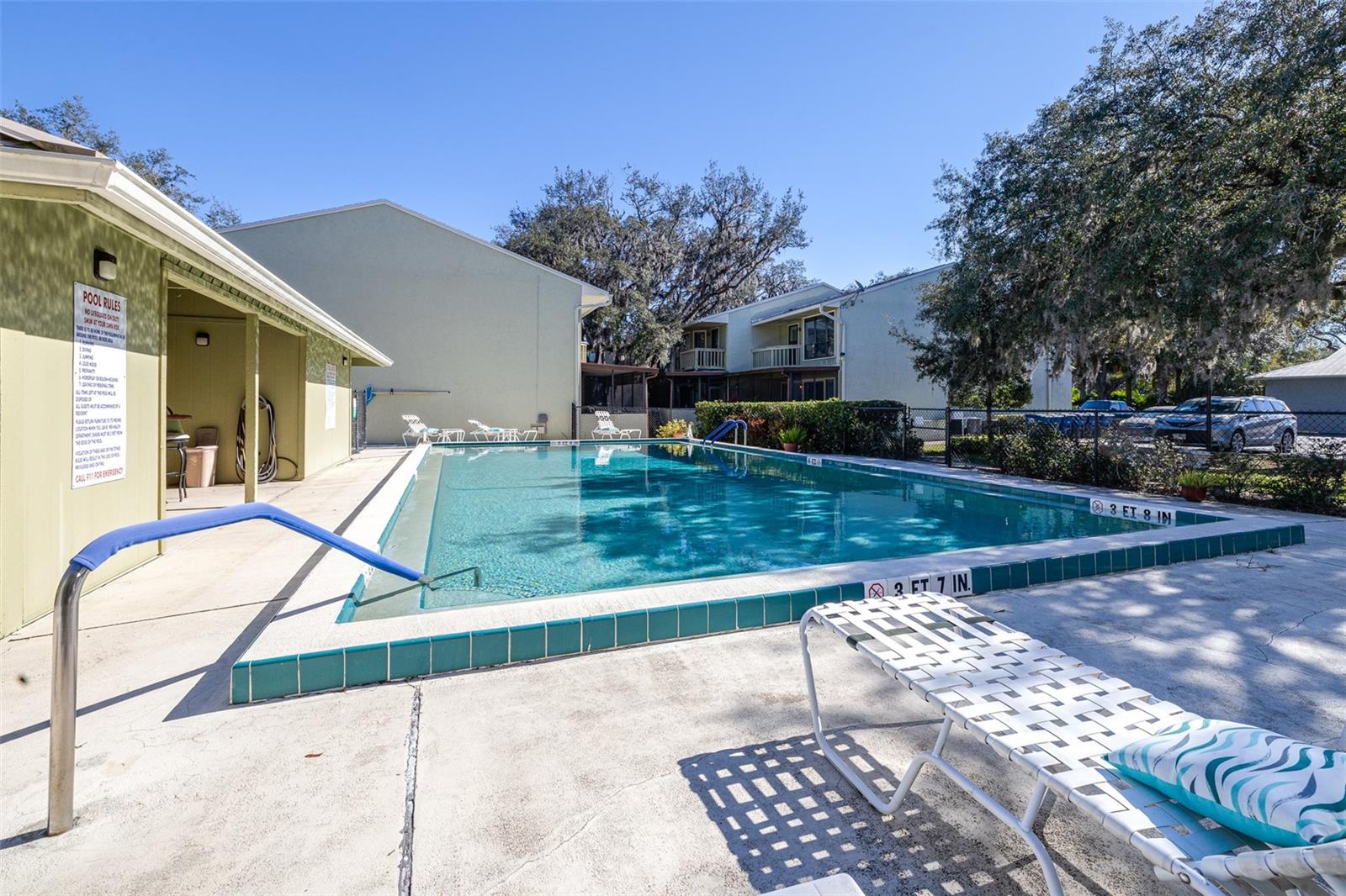 1561 Lakeview Dr #945 Property Photo 45