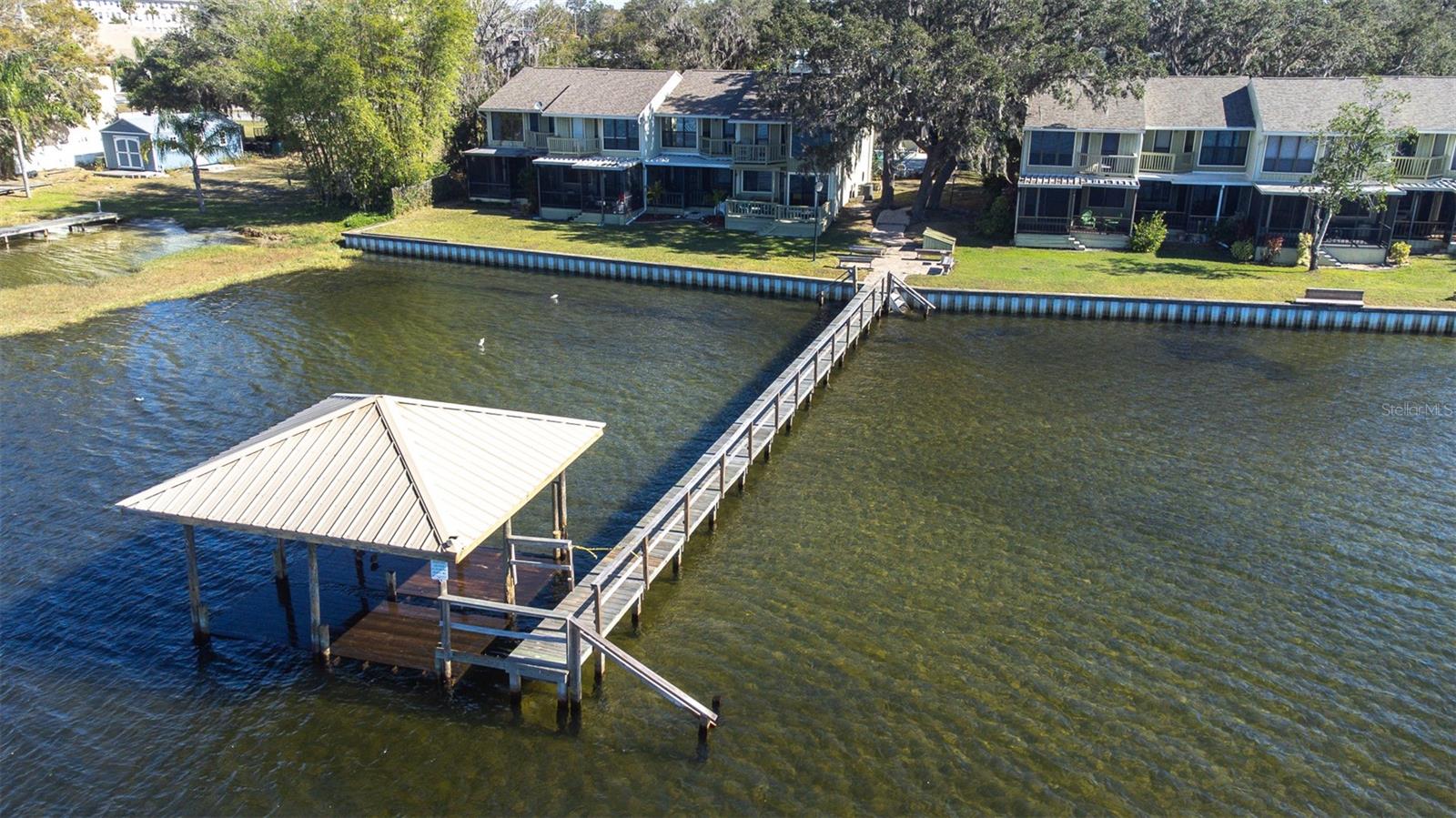 1561 Lakeview Dr #945 Property Photo 59
