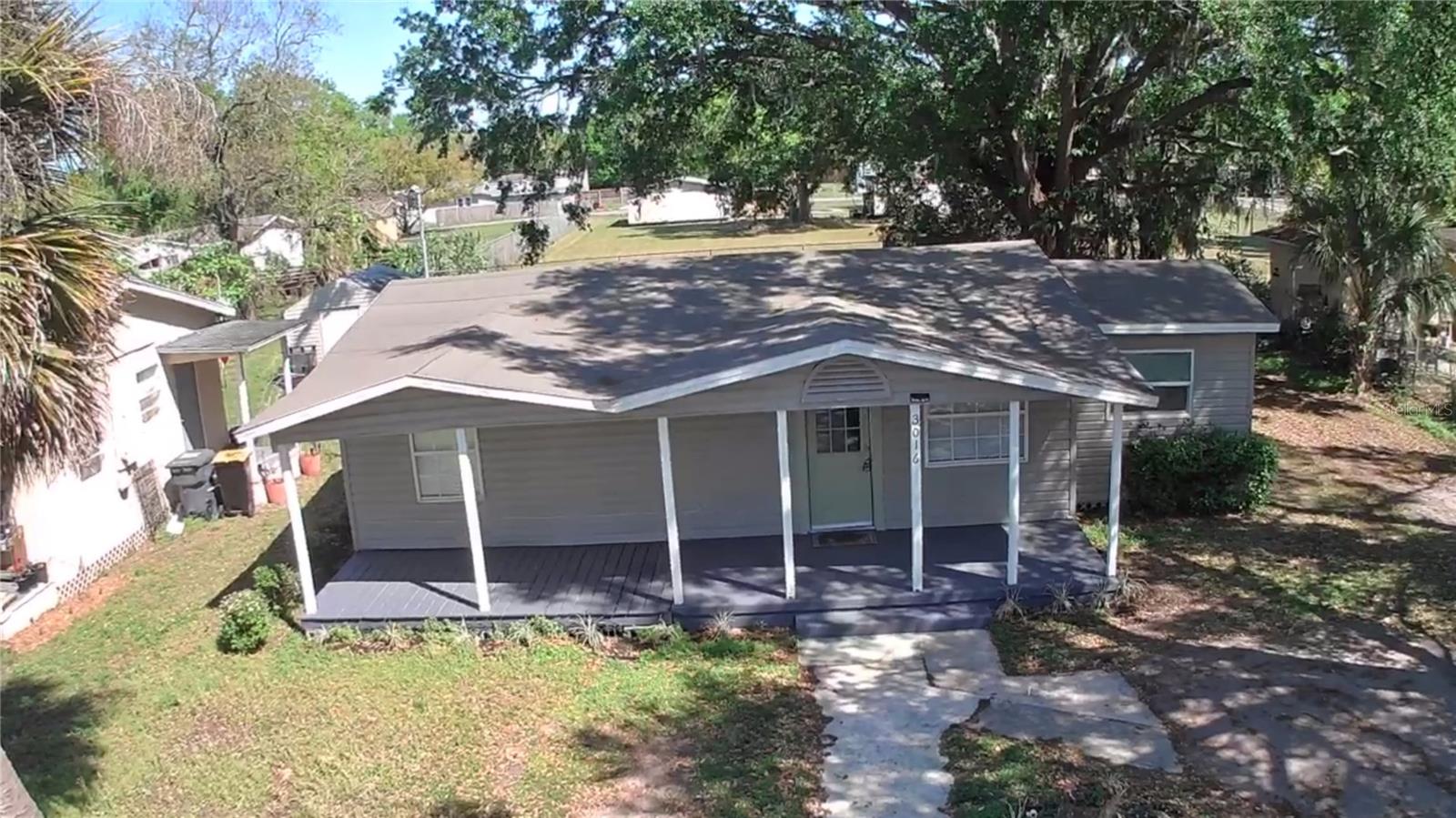 3016 Hutchins St Property Photo