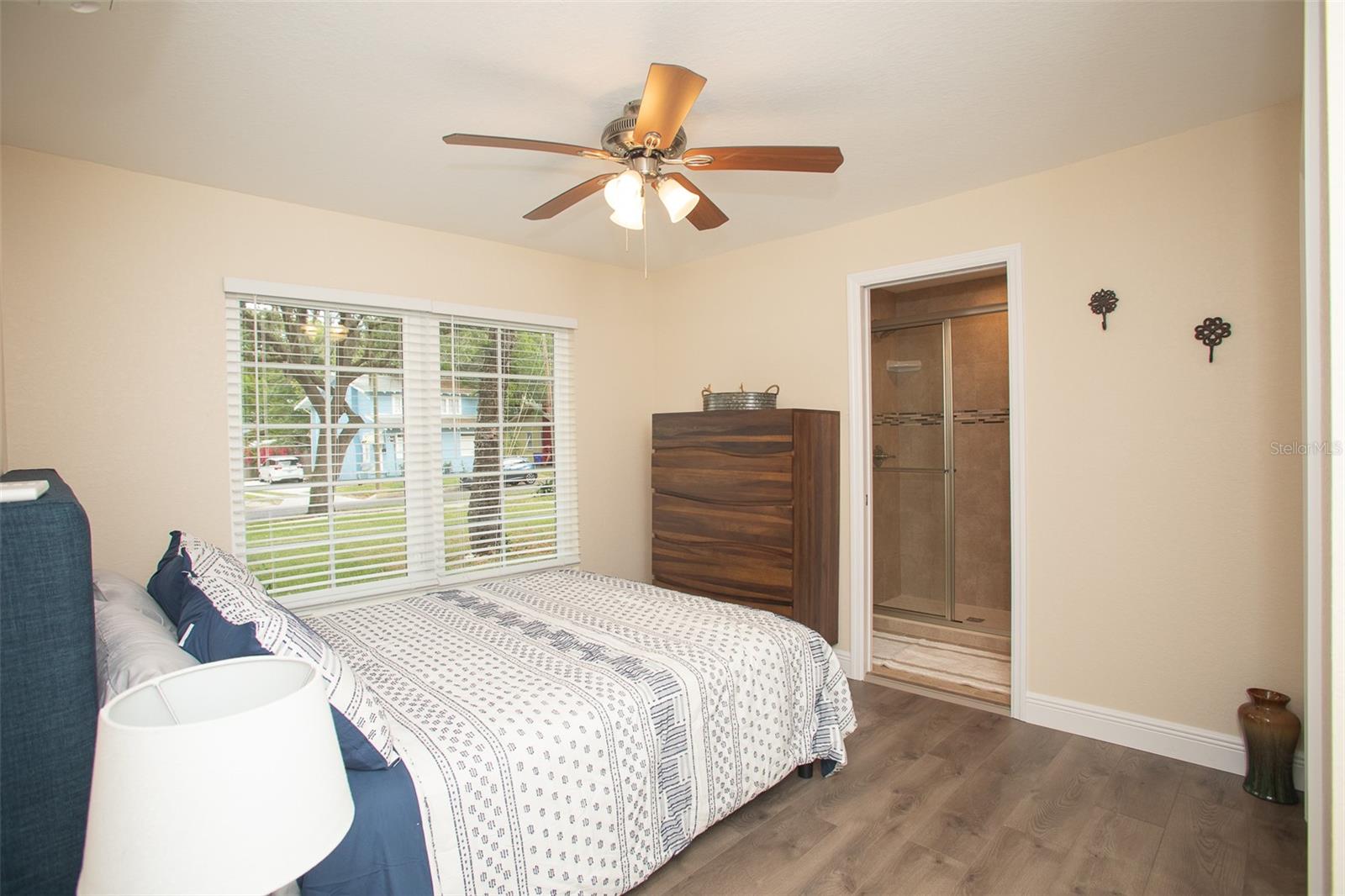 915 E Palmetto St Property Photo 26