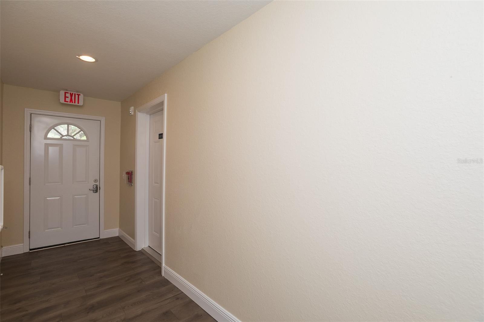 915 E Palmetto St Property Photo 62