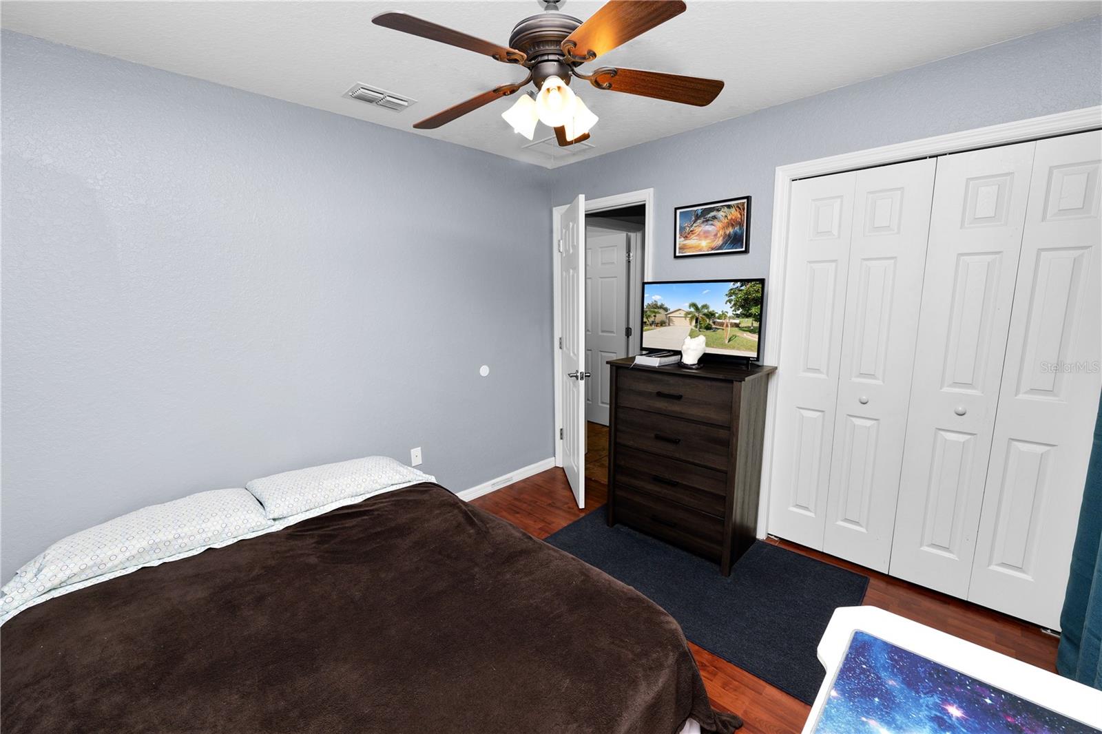 2160 Country Manor St Property Photo 18