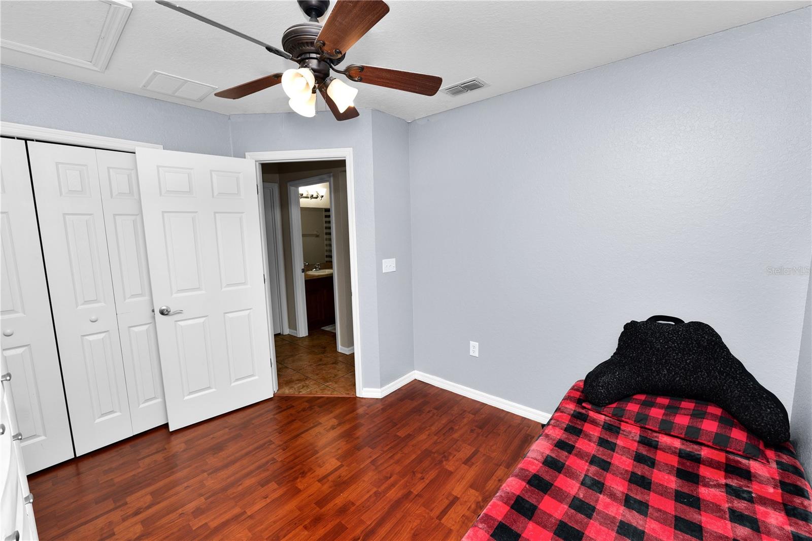 2160 Country Manor St Property Photo 21