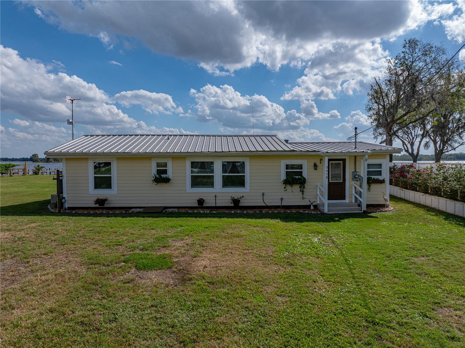 5418 Cooper Ln Property Photo