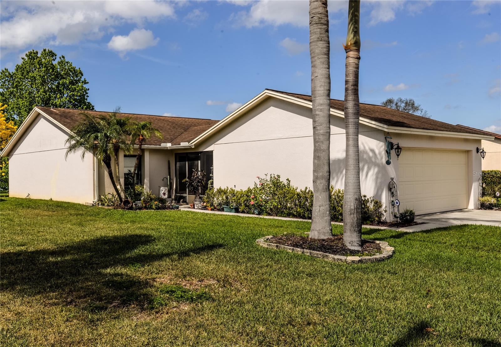 3976 Cypress Lndg W Property Photo