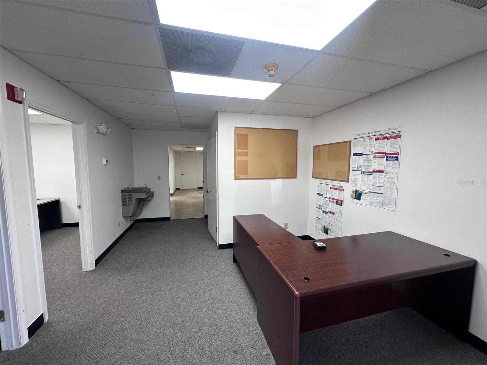 2427 Porter Lake Dr #104 Property Photo 4