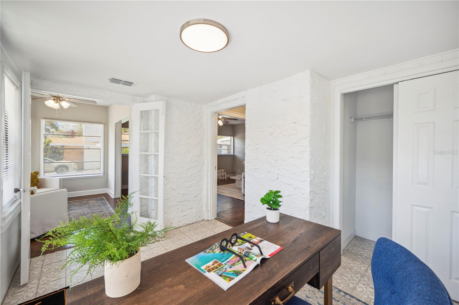 624 Woodward St Property Photo 7