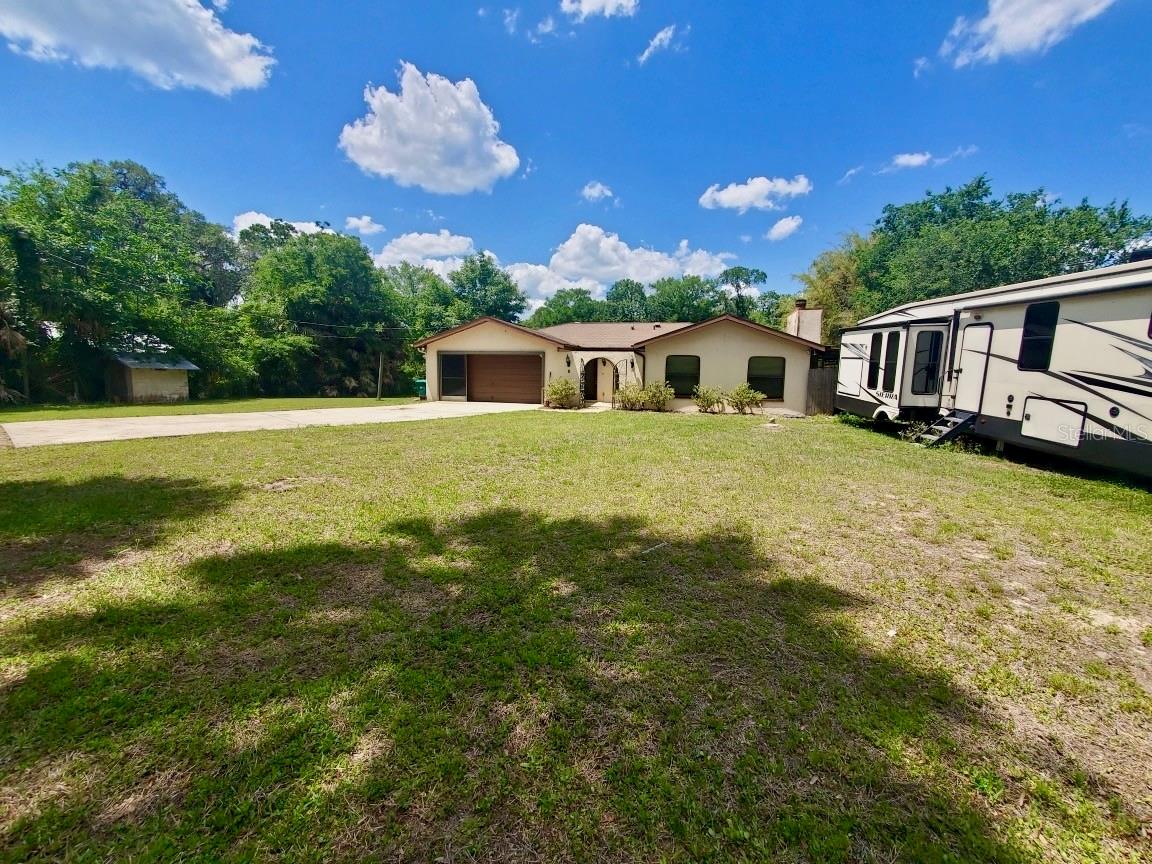 490 S Minstrel Ave Property Photo 1