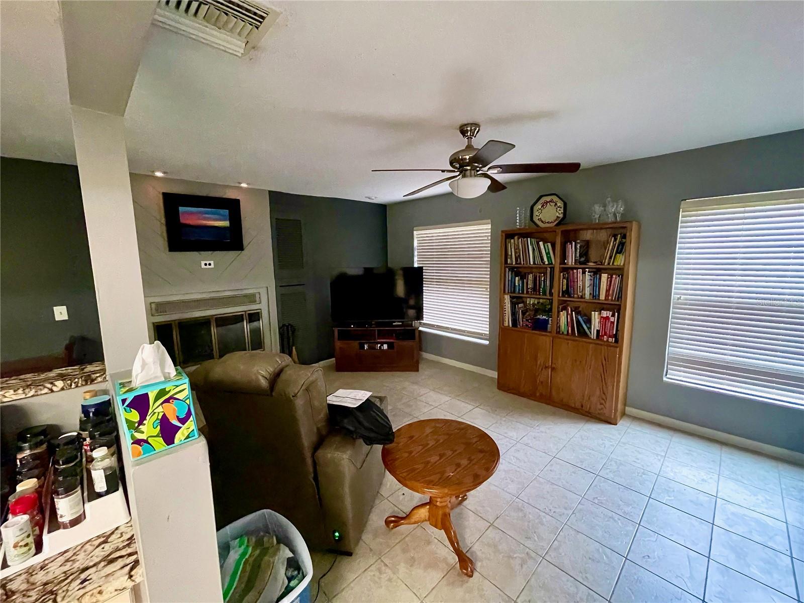 490 S Minstrel Ave Property Photo 10