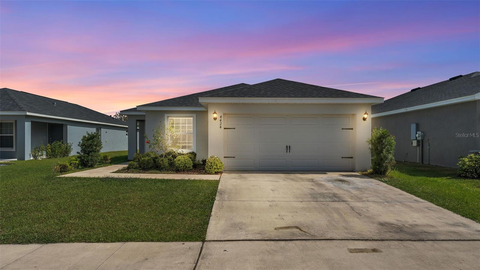 4424 Reding Way Property Photo