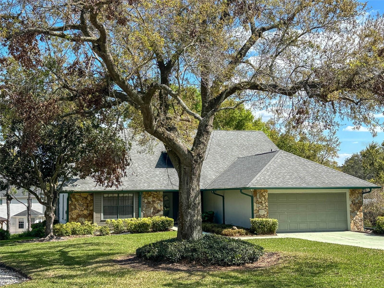 1842 Pinnacle Dr Property Photo 1
