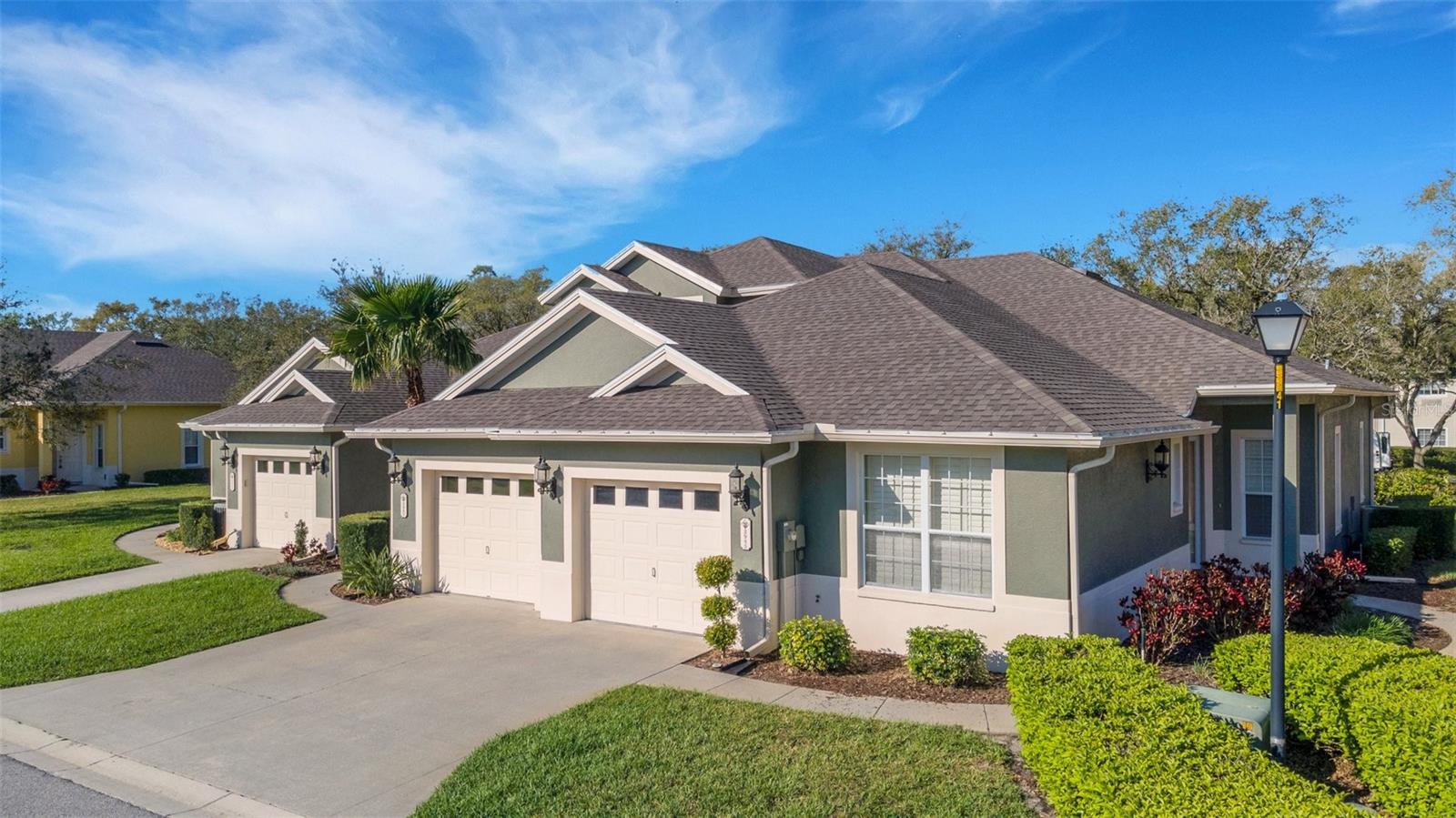 2987 Mission Lakes Dr #10 Property Photo