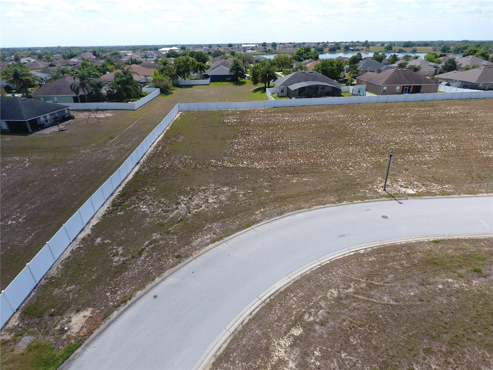 4543 Emerald Palms Dr Property Photo 6