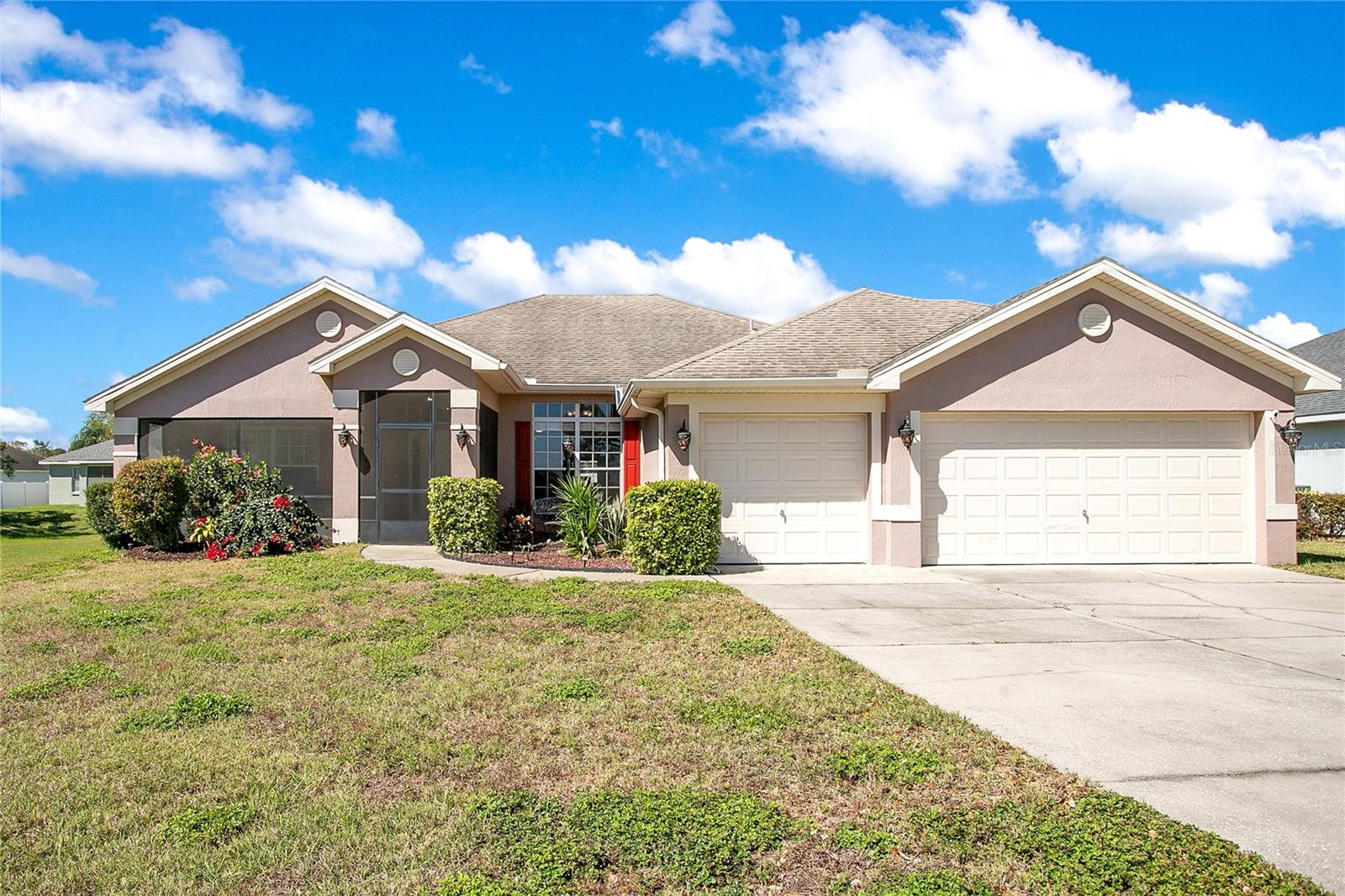 107 Amber Blvd Property Photo