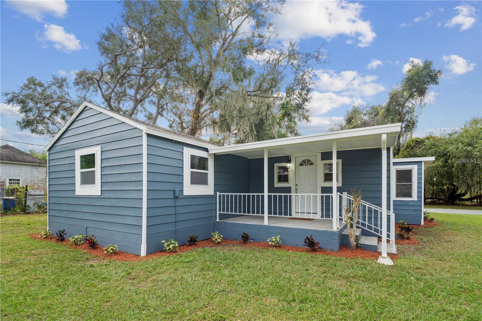 1115 S Virginia Ave Property Photo