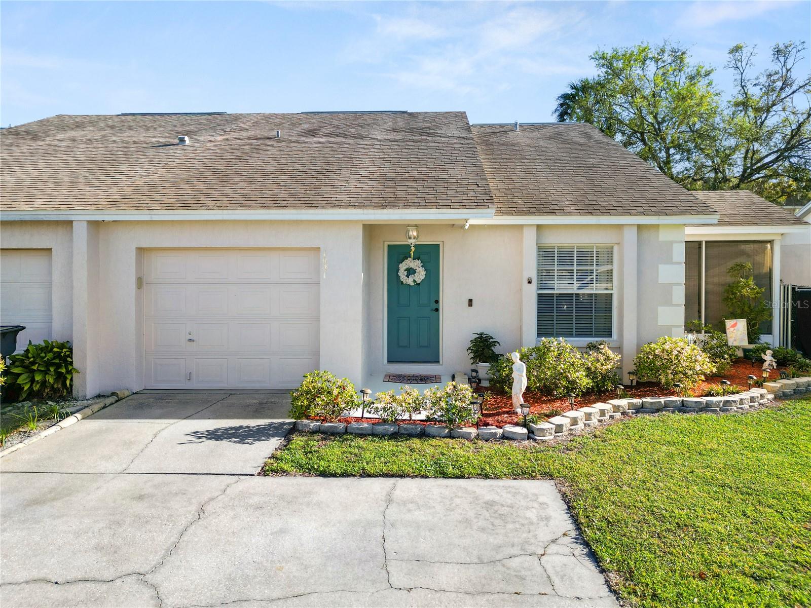 1021 Meadowood Pointe Rd Property Photo