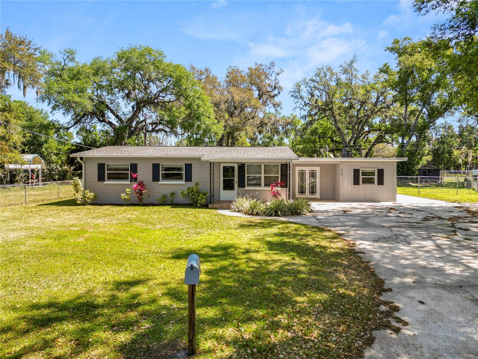 2735 Aldine Cir Property Photo 1