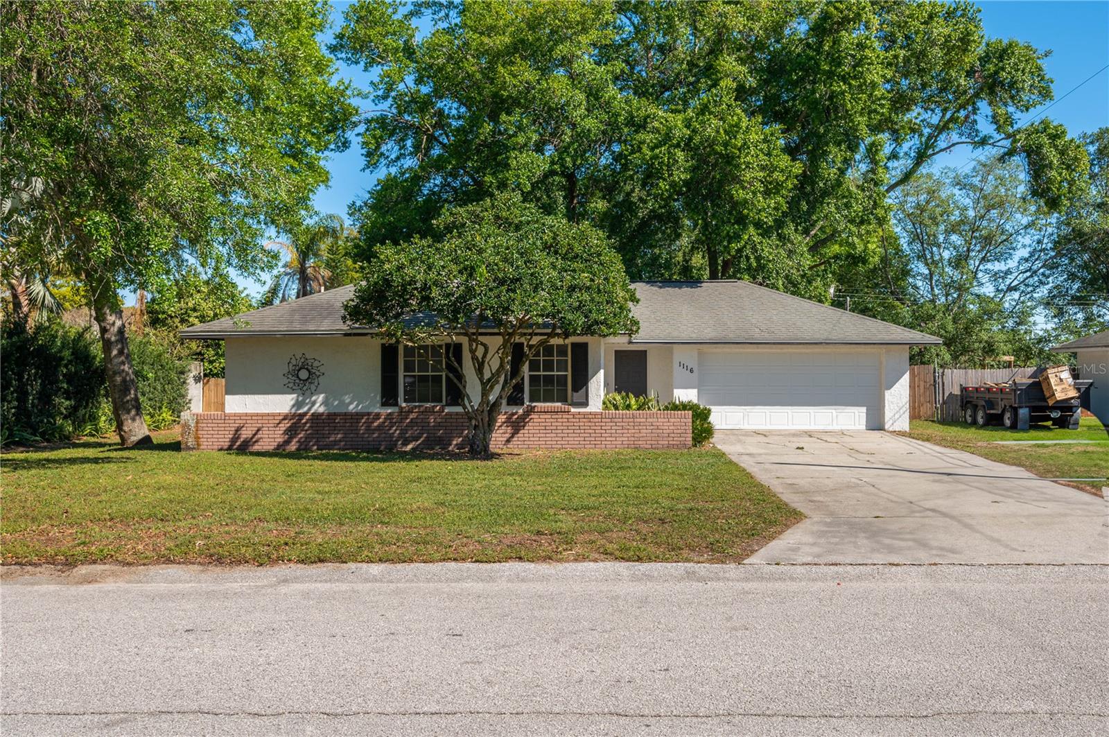 1116 Durham Dr Property Photo
