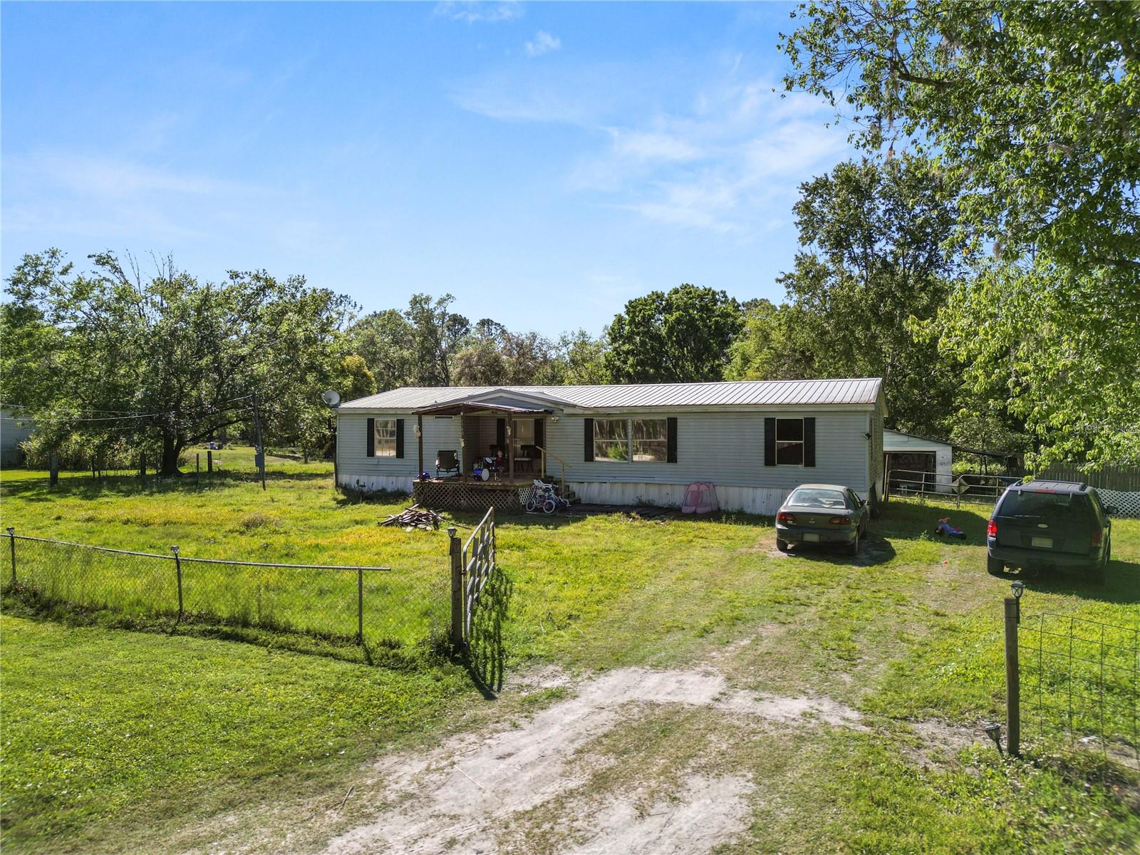 9540 Costine Meadows Dr Property Photo 1