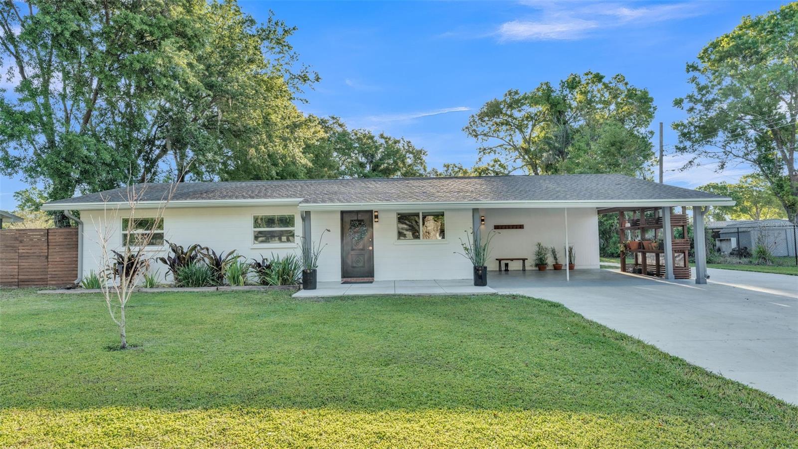 5527 Flamingo Ave Property Photo