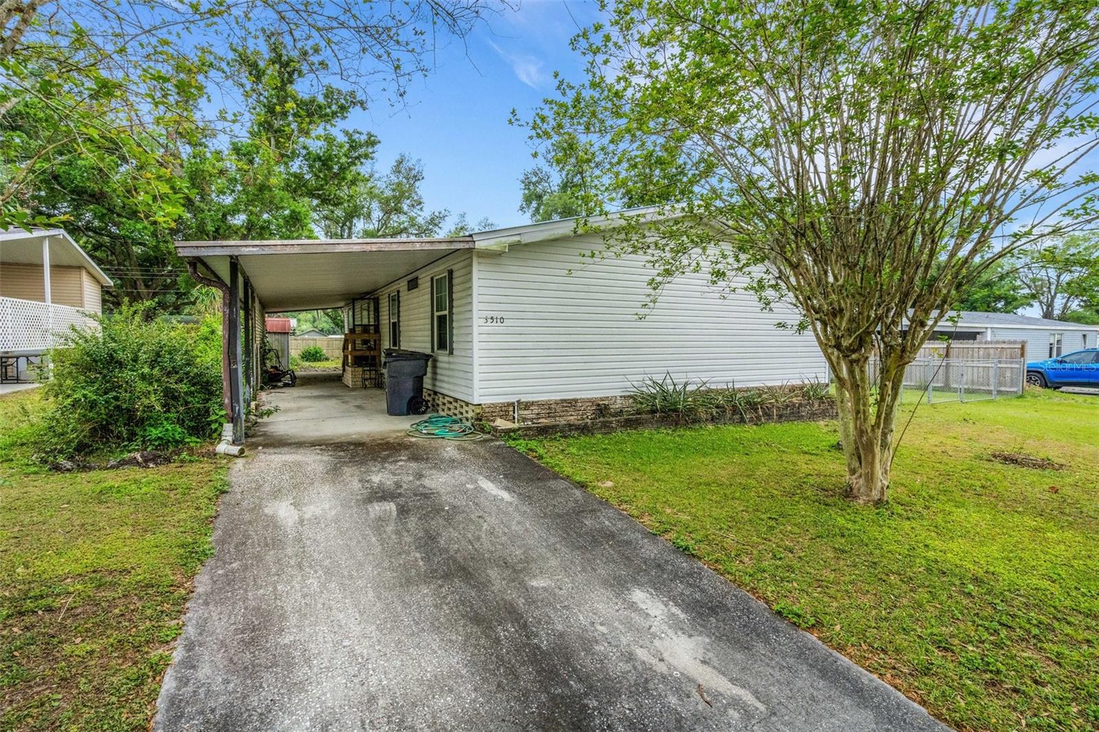 3510 Sutton Hills Dr N Property Photo 1