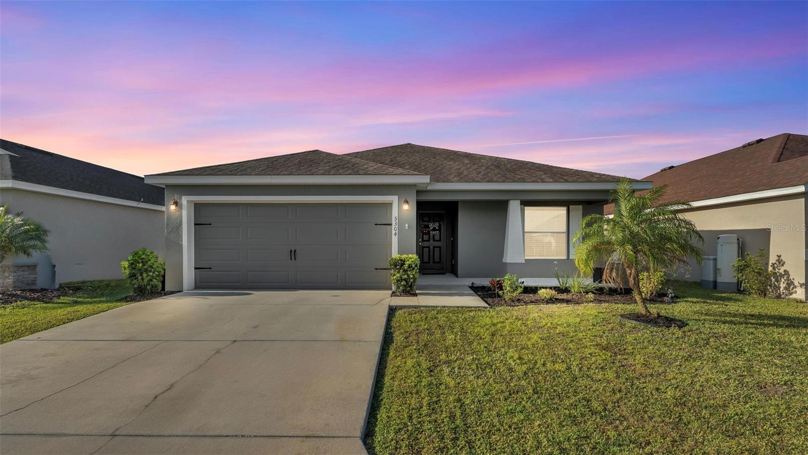 5304 White Egret Ln Property Photo