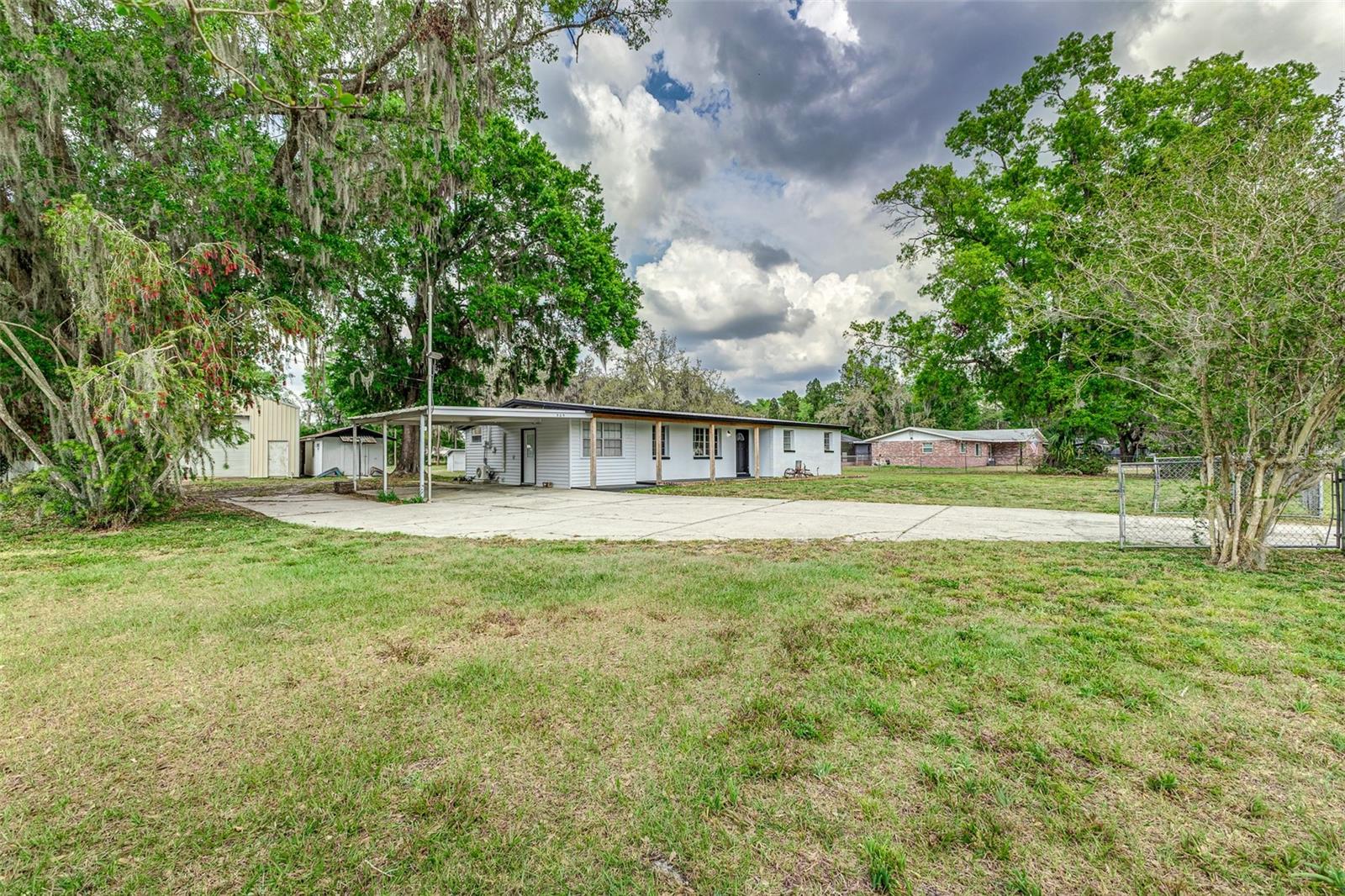 305 Wilder Rd Property Photo 1