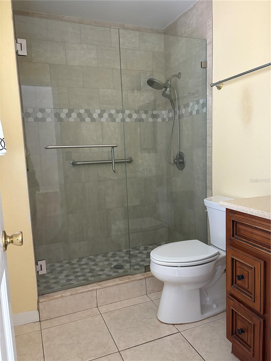 1135 Palace Pl Property Photo 28