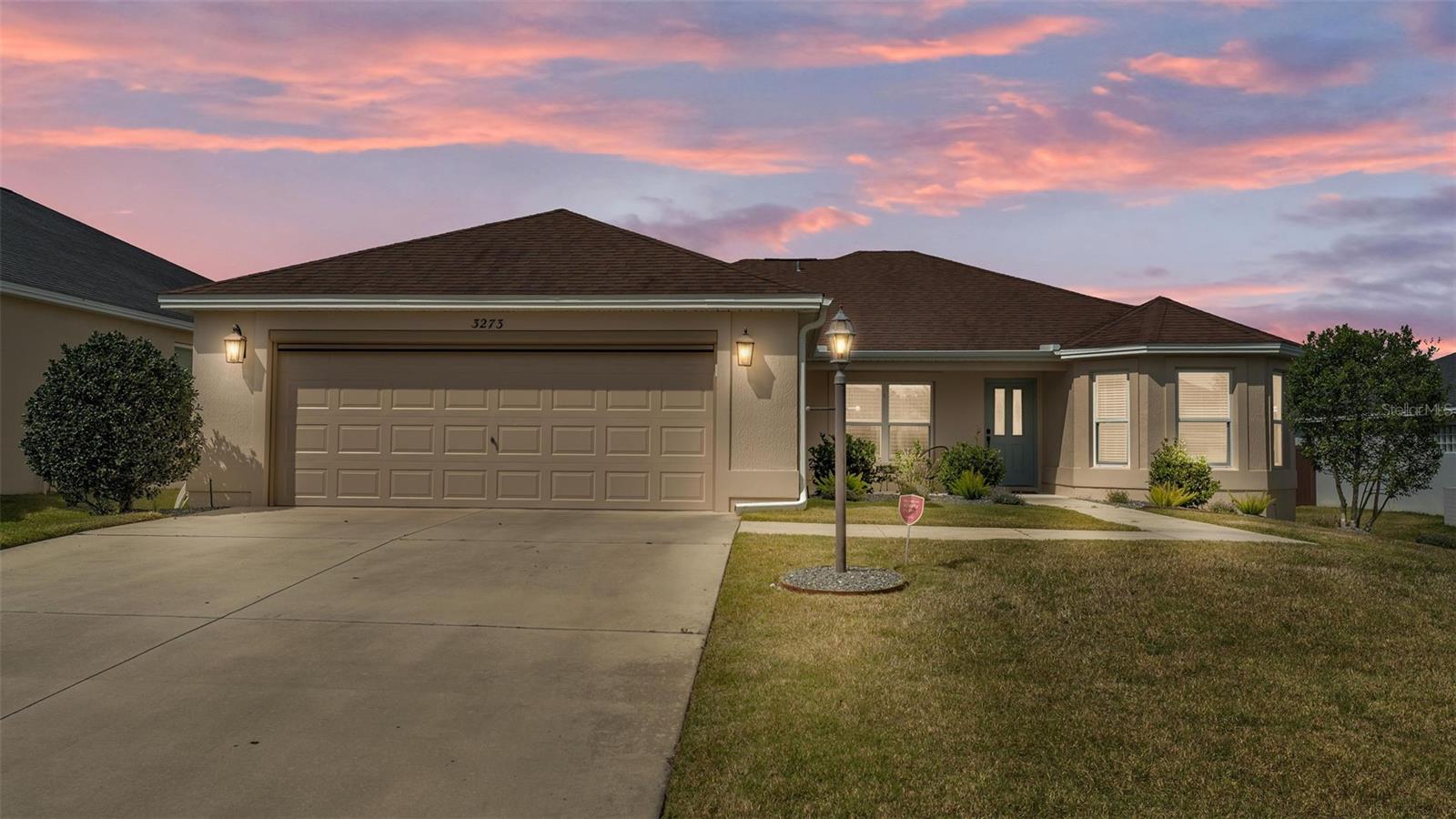 3273 Sennett Cir Property Photo