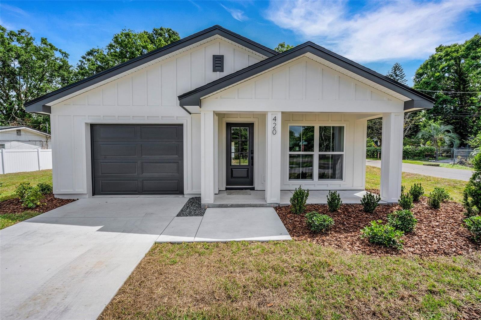 420 Petteway Dr Property Photo