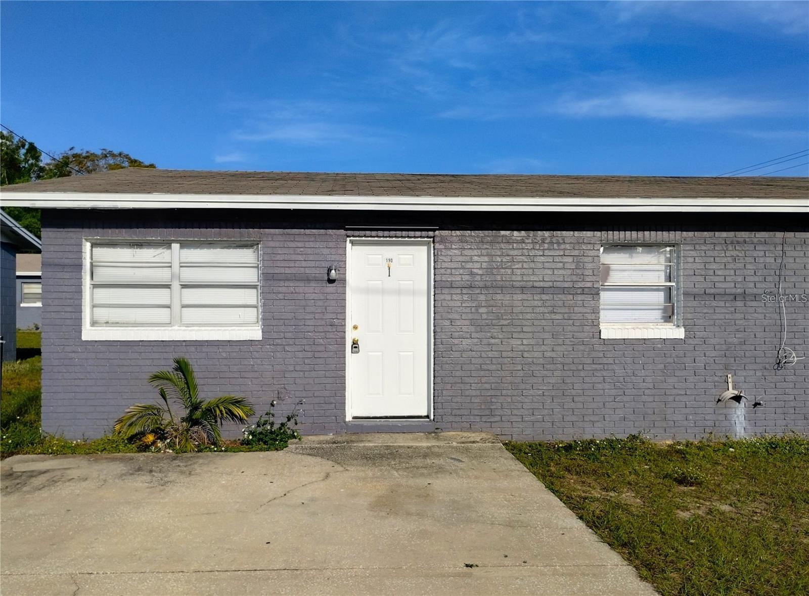 190 S Nekoma Ave #1 Property Photo