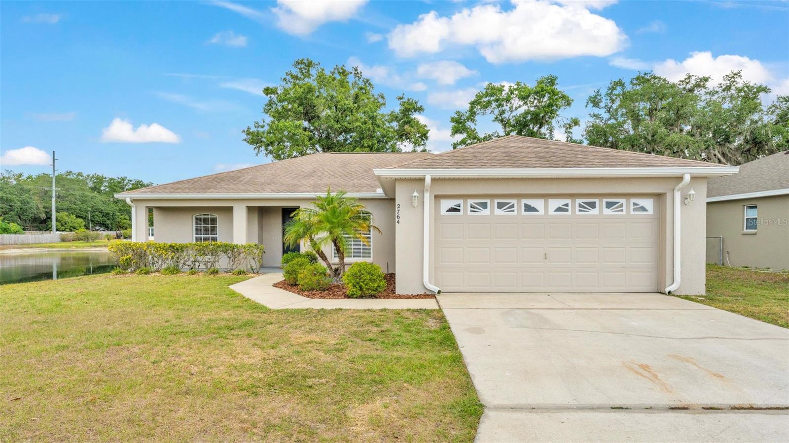 2764 Oak Hammock Loop Property Photo 1