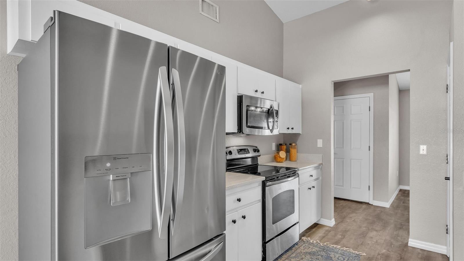 2764 Oak Hammock Loop Property Photo 15