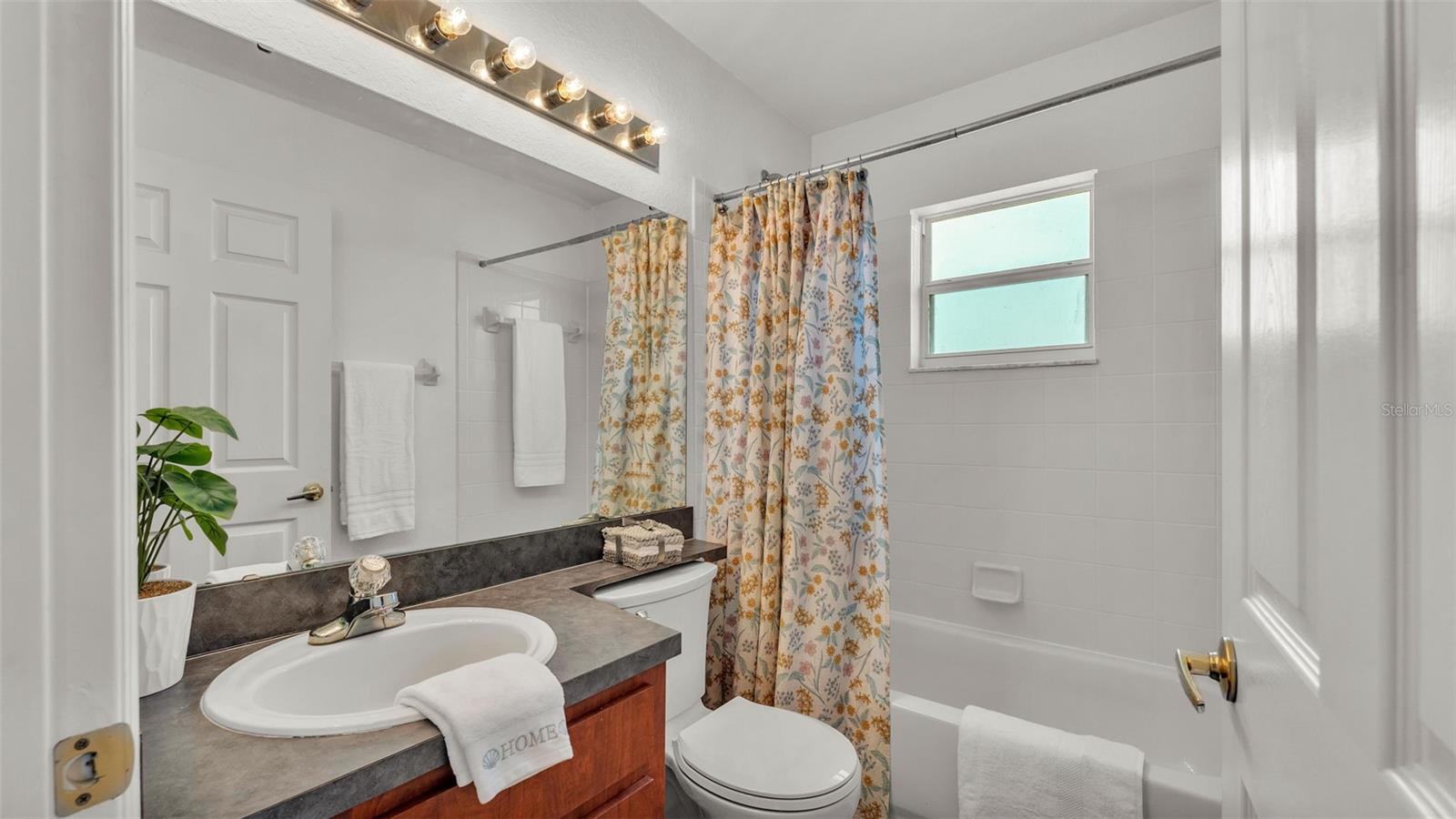 2764 Oak Hammock Loop Property Photo 30