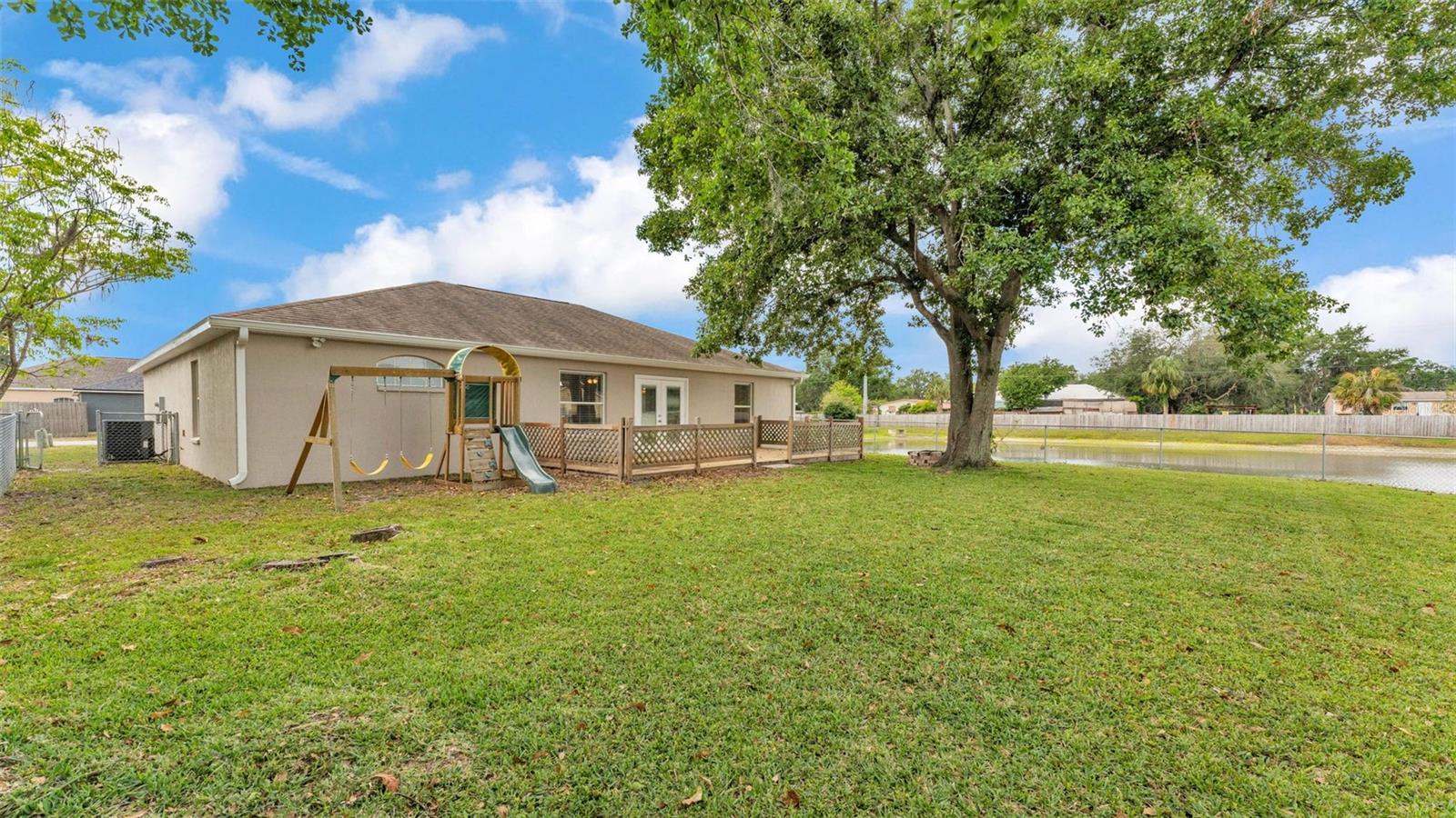 2764 Oak Hammock Loop Property Photo 38