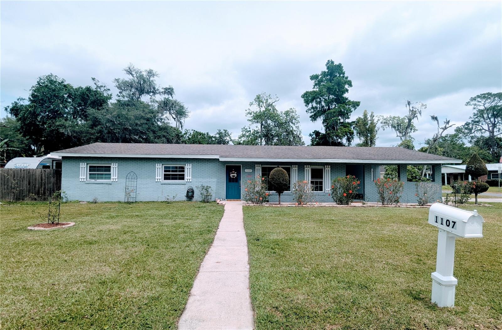 1107 Enchanted Dr Property Photo