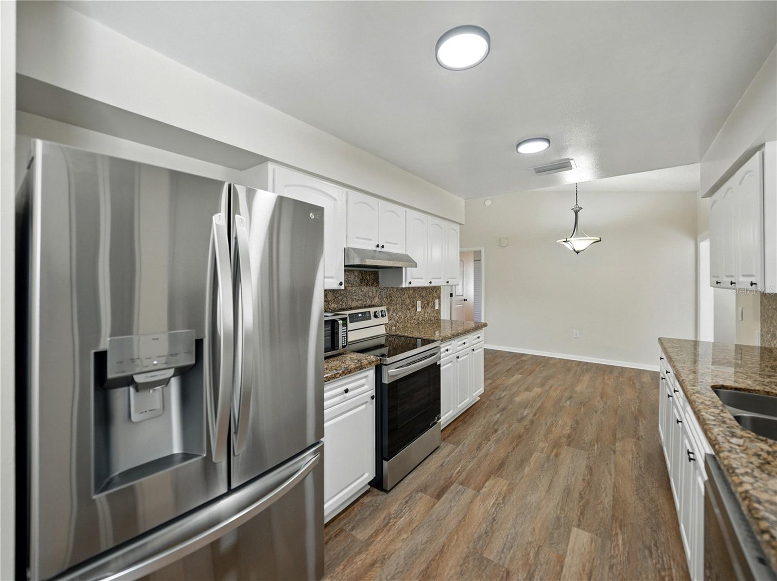 4965 Goldenview Ln Property Photo 14