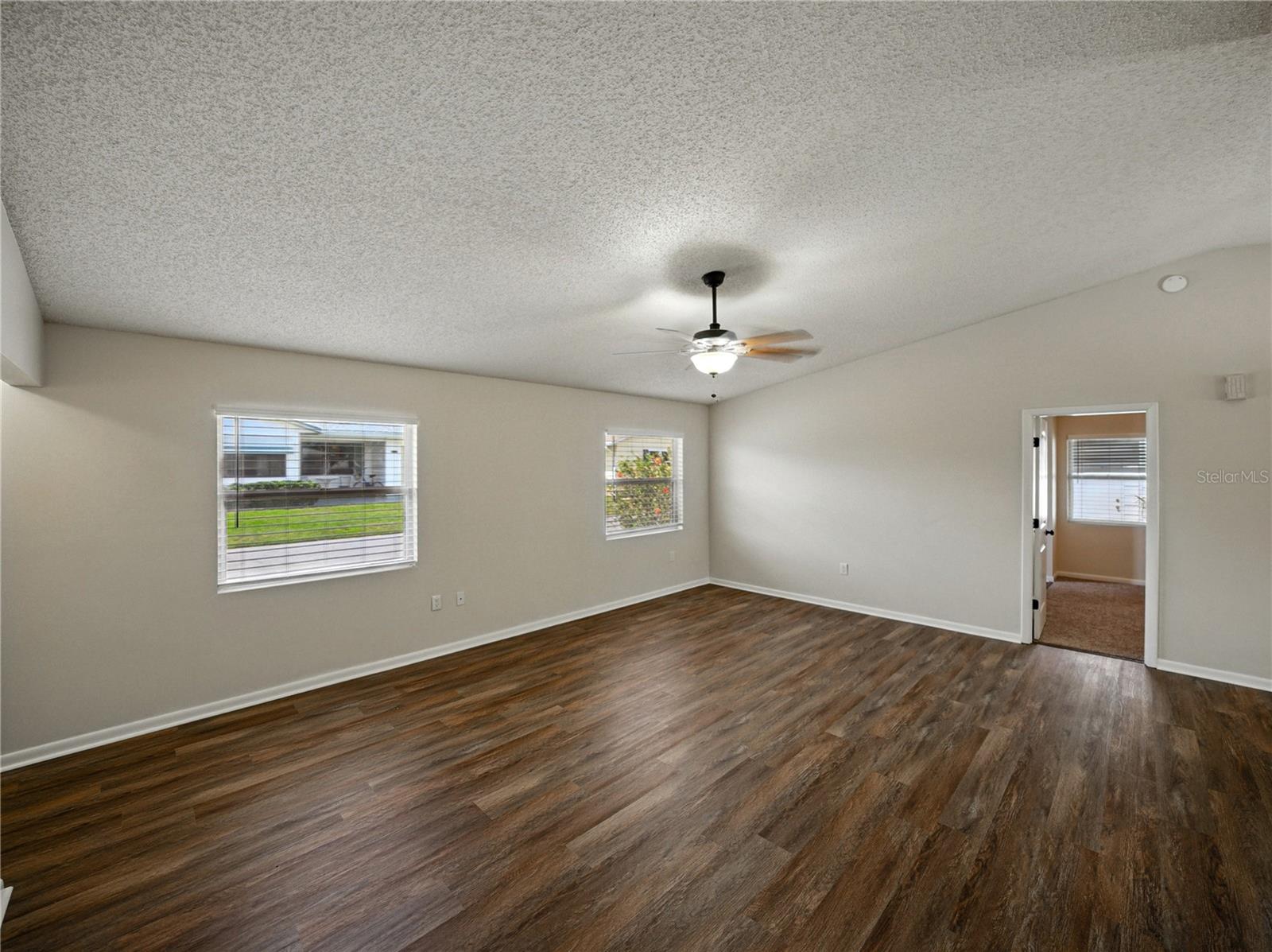 4965 Goldenview Ln Property Photo 17
