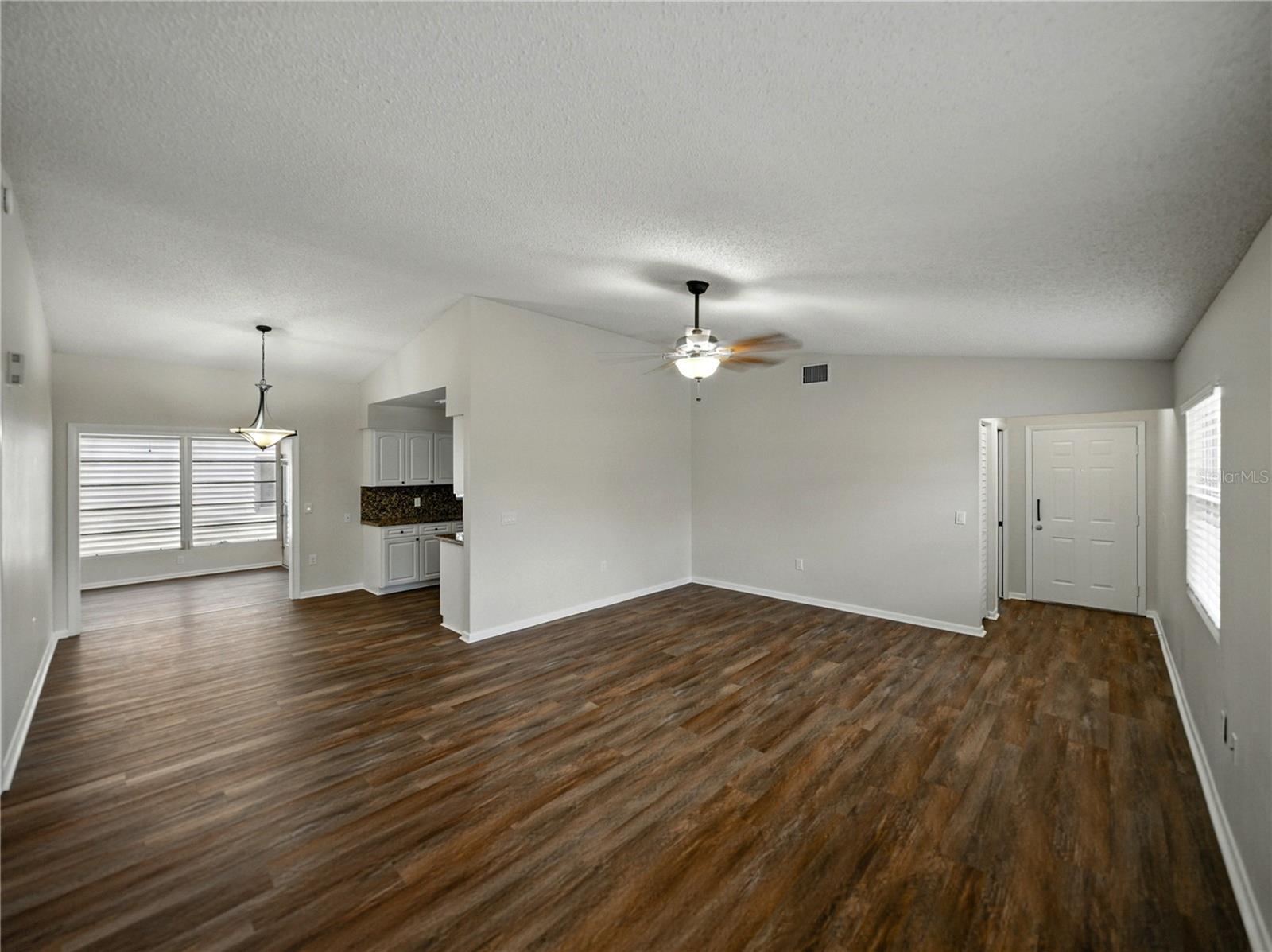 4965 Goldenview Ln Property Photo 19